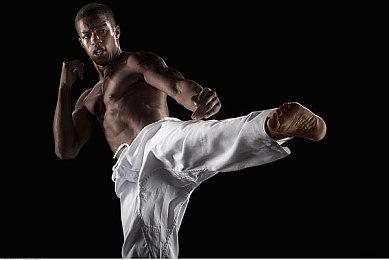 沙盒经营模拟游戏《制片人》Steam页面上线 支持简中